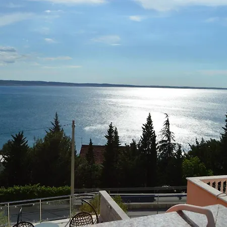 Gemuetliches Studio-apartment Mit Meerblick Apartman *